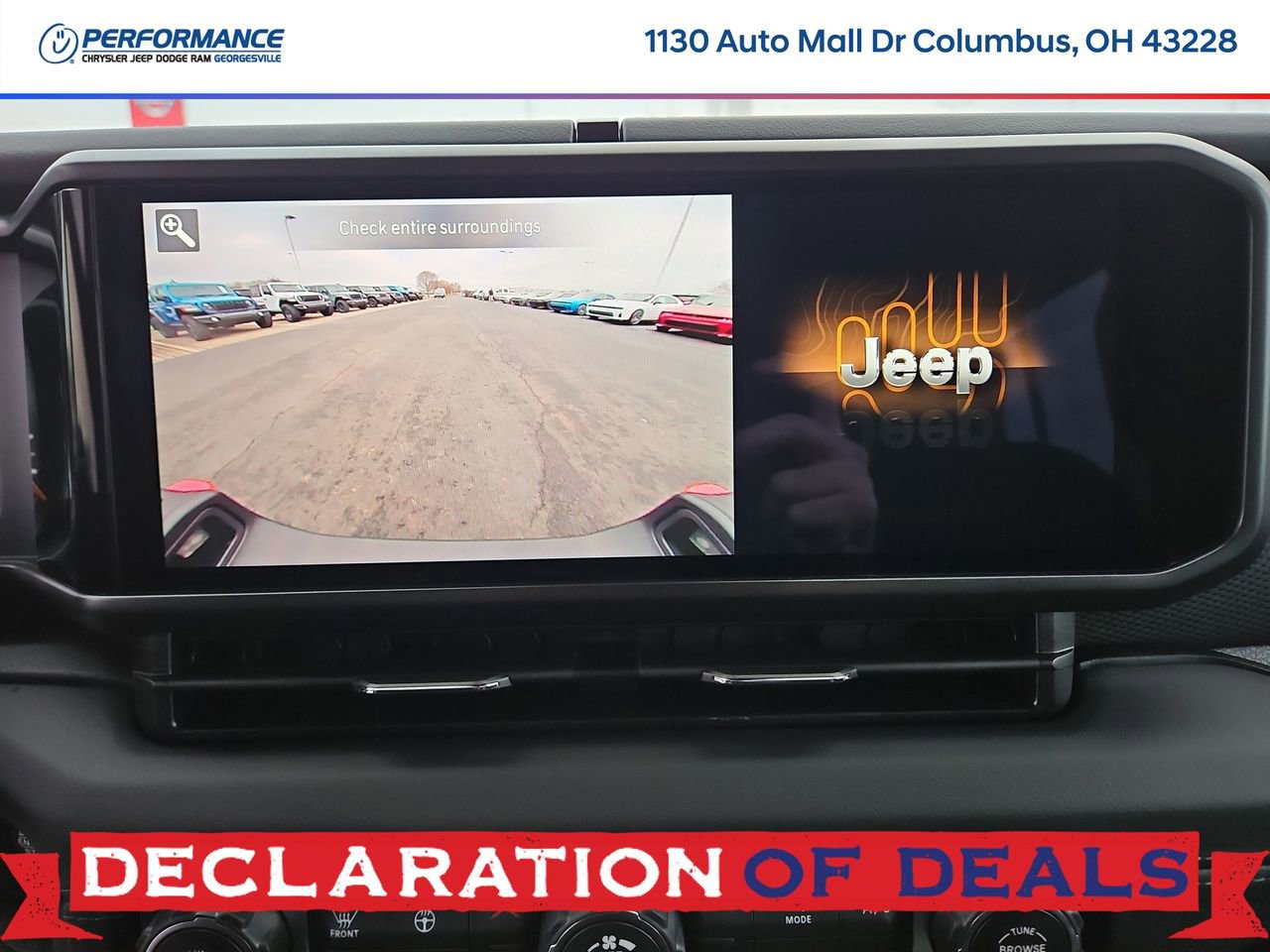 New 2026 Jeep Gladiator Mojave w/ Steel Bumper Group image 24