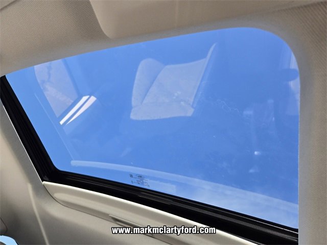 New 2026 Ford Maverick Lariat w/ 4K Tow Package image 8