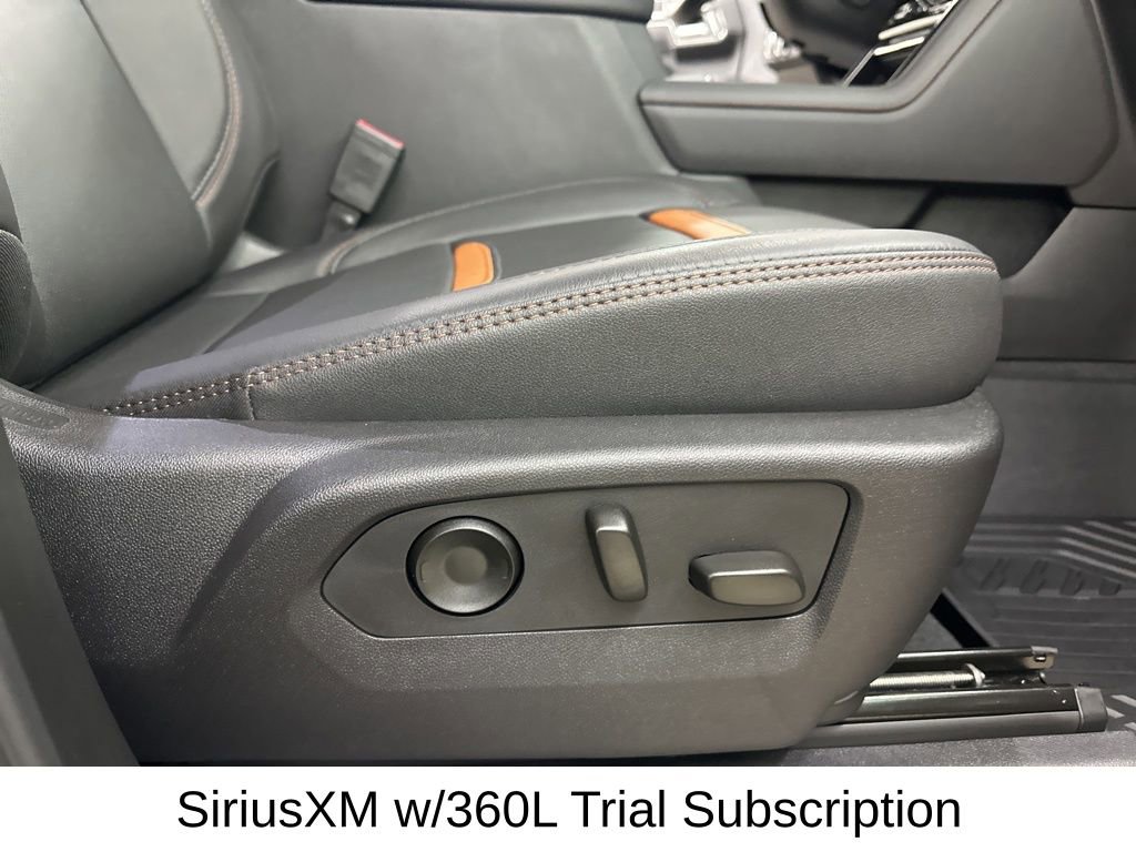 Used 2025 GMC Sierra 2500 AT4 w/ AT4 Premium Plus Package image 22