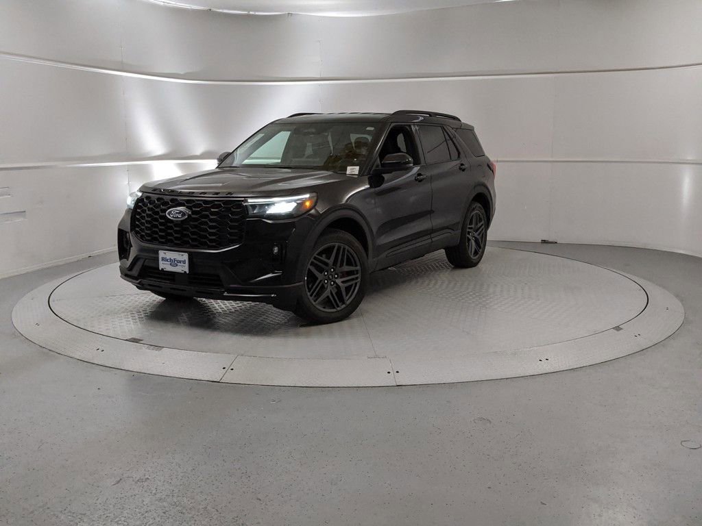 New 2025 Ford Explorer ST-Line w/ ST-Line Street Pack image 6
