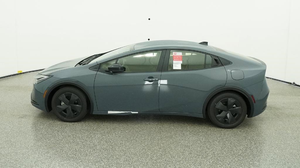 New 2026 Toyota Prius Plug-In Hybrid FWD image 9