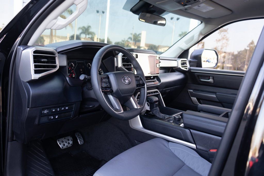 Used 2024 Toyota Tundra SR5 w/ TRD Off-Road Package AWD/4WD image 17