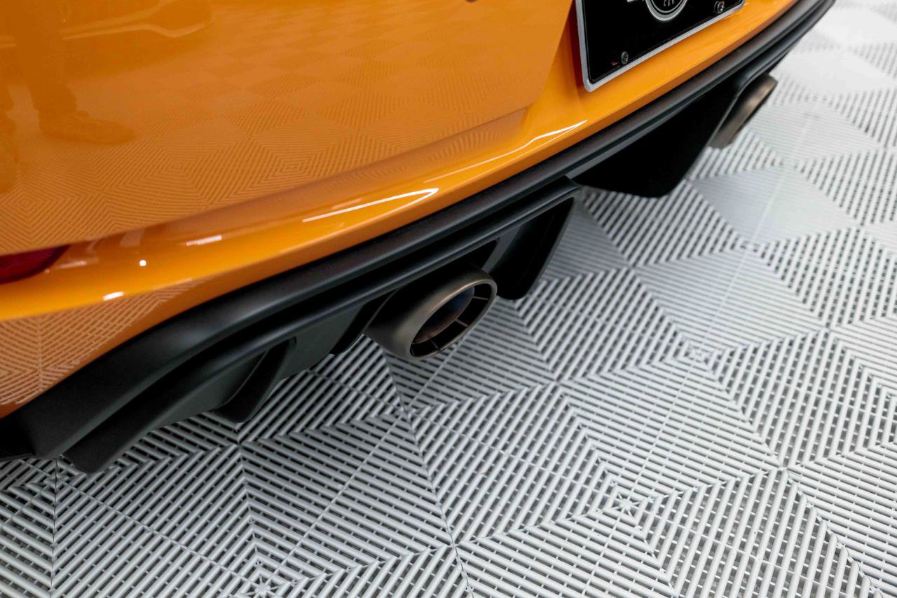 Used 2025 Porsche 718 Cayman GT4 RS image 32