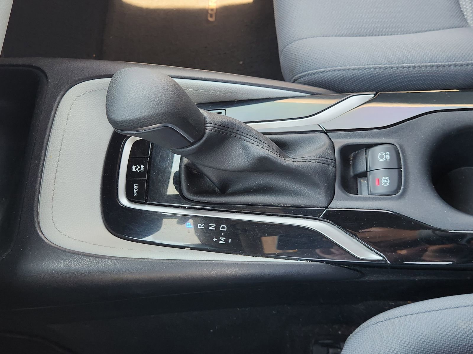 Used 2020 Toyota Corolla SE image 24