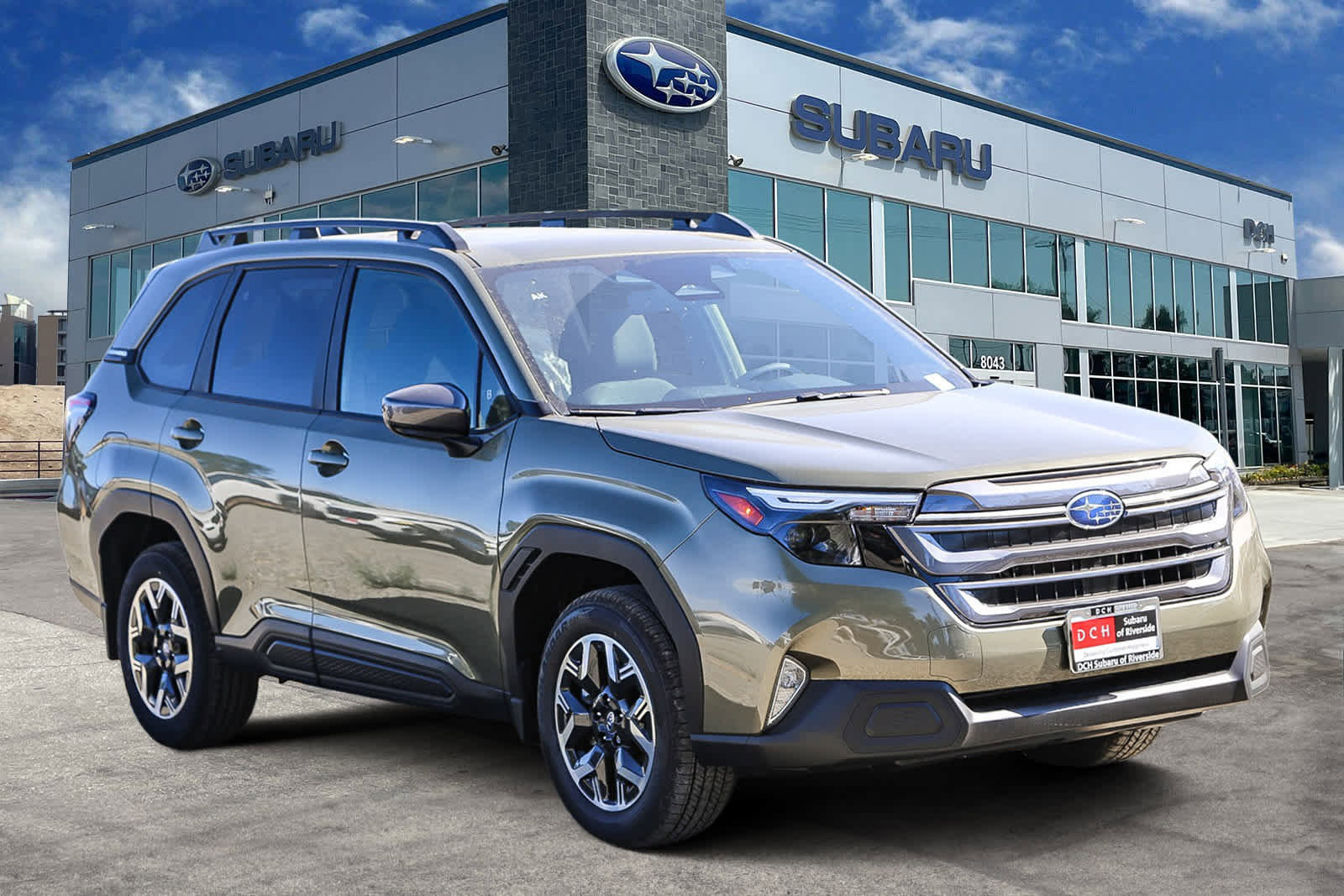 New 2025 Subaru Forester Premium image 3