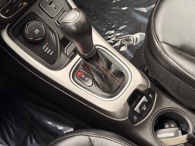 Used 2018 Jeep Compass Latitude w/ Popular Equipment Group image 40