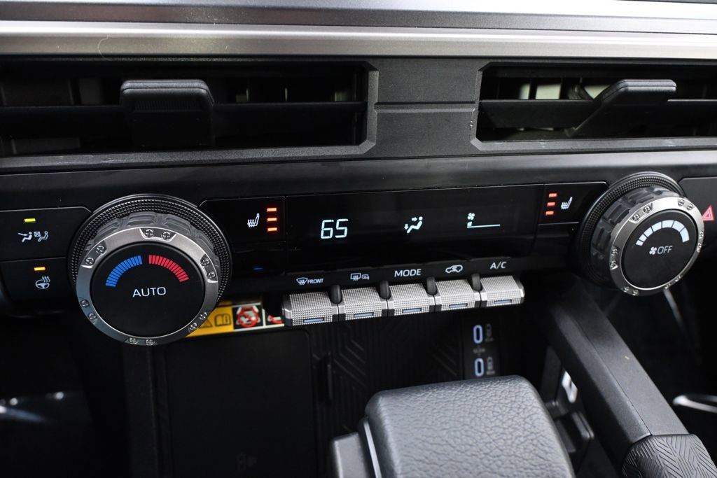 Used 2025 Toyota 4Runner TRD Off-Road image 30