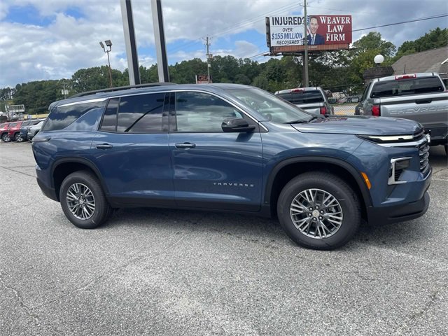 New 2026 Chevrolet Traverse LT video 2