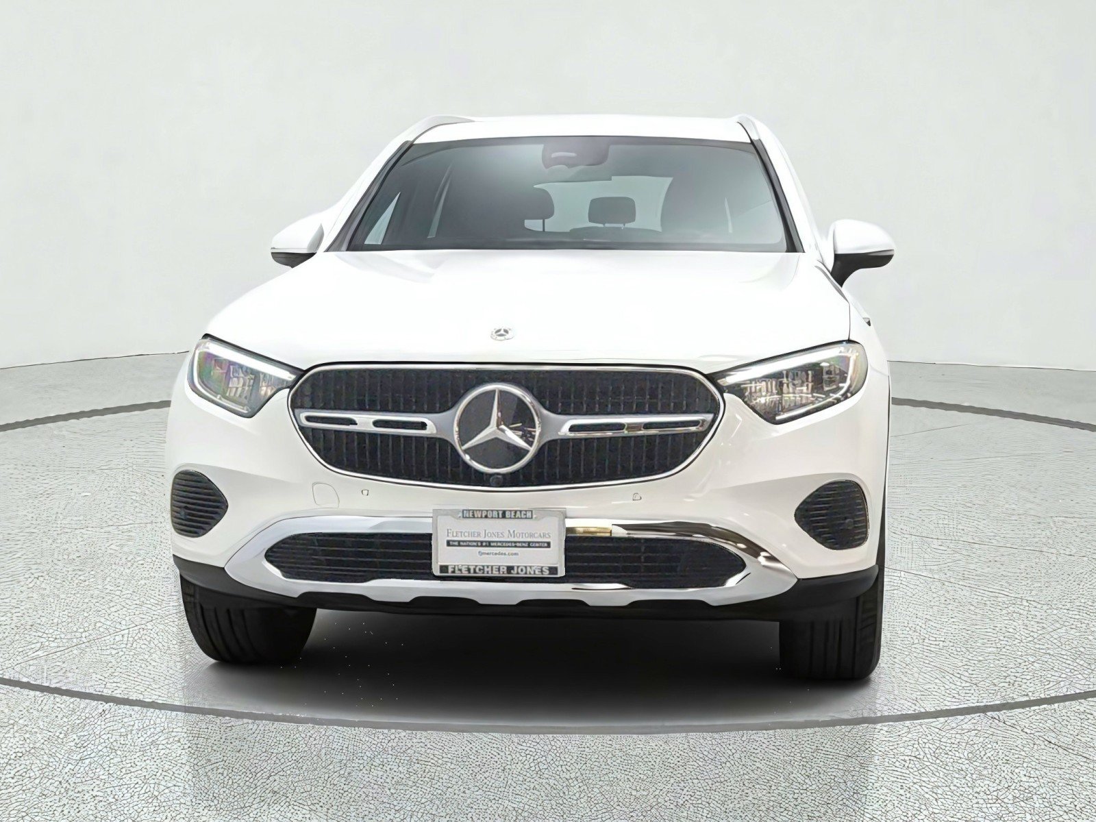 Certified 2026 Mercedes-Benz GLC 300 image 2