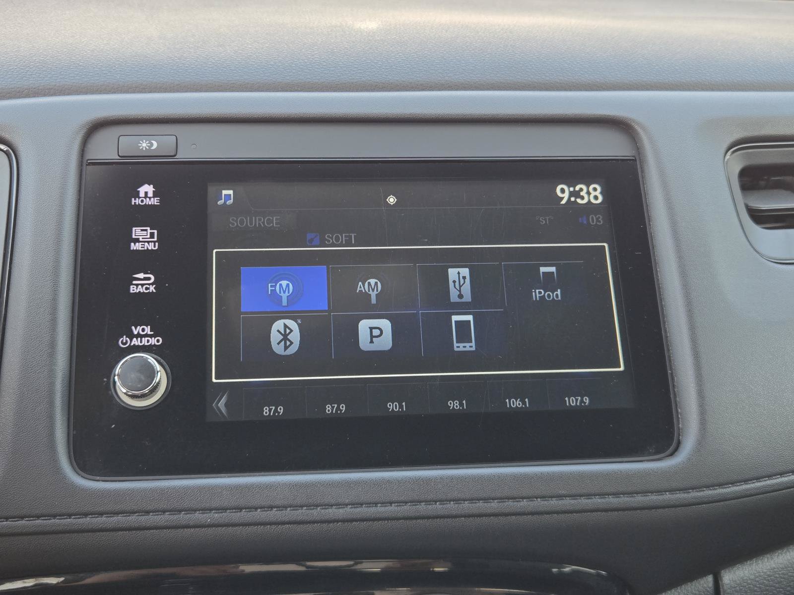 Used 2022 Honda HR-V Sport image 9
