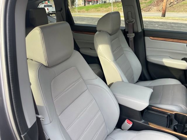 Used 2021 Honda CR-V Touring image 32