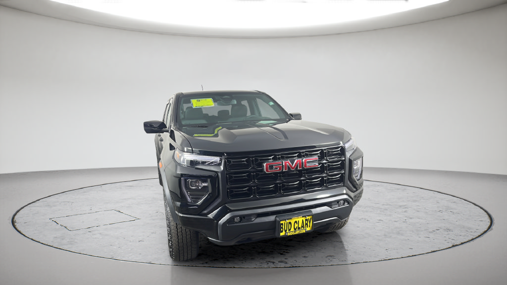 Used 2024 GMC Canyon Elevation w/ Elevation Premium Package AWD/4WD image 4