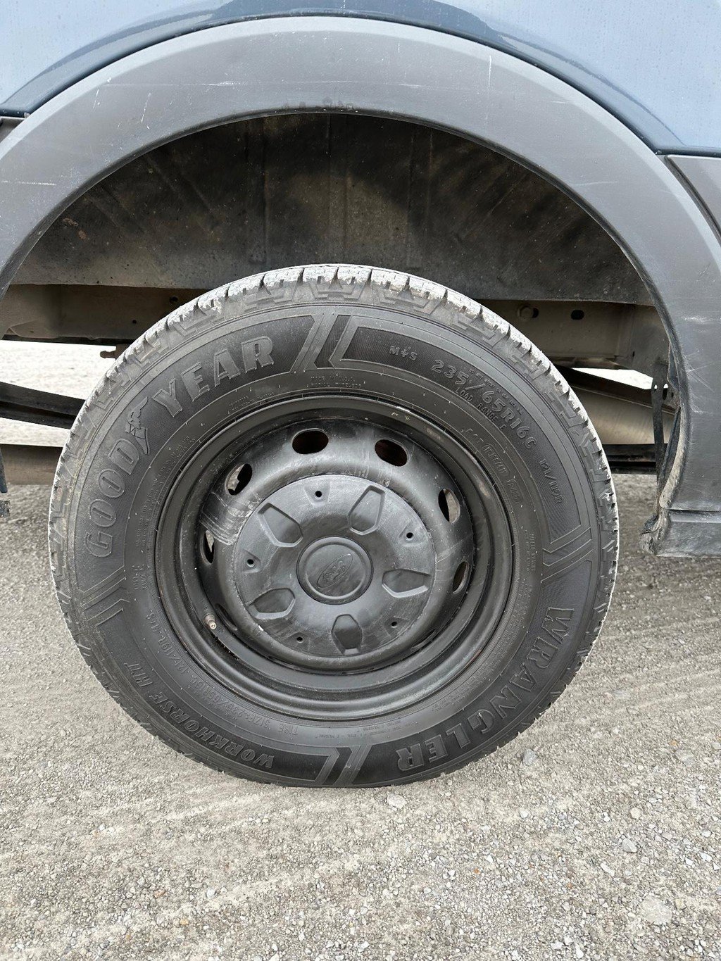 Used 2020 Ford Transit 250 148 High Roof Extended image 18