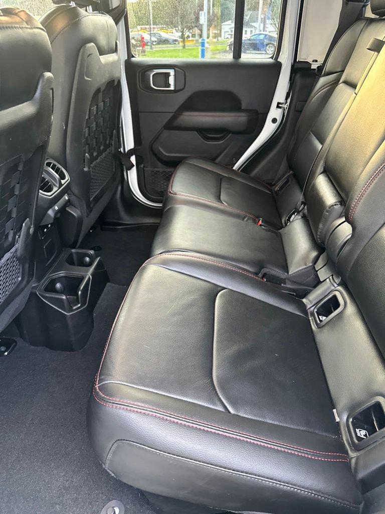 Used 2022 Jeep Gladiator Rubicon w/ LED Lighting Group AWD/4WD image 6
