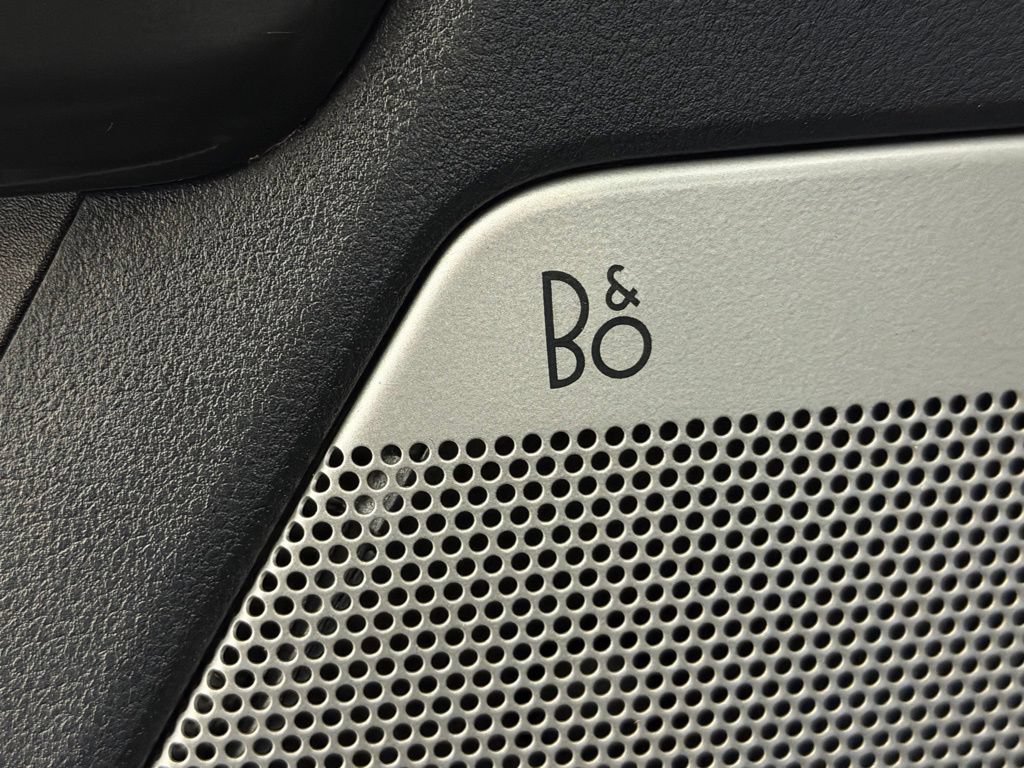 Used 2023 Ford F150 Lariat w/ FX4 Off-Road Package AWD/4WD image 18
