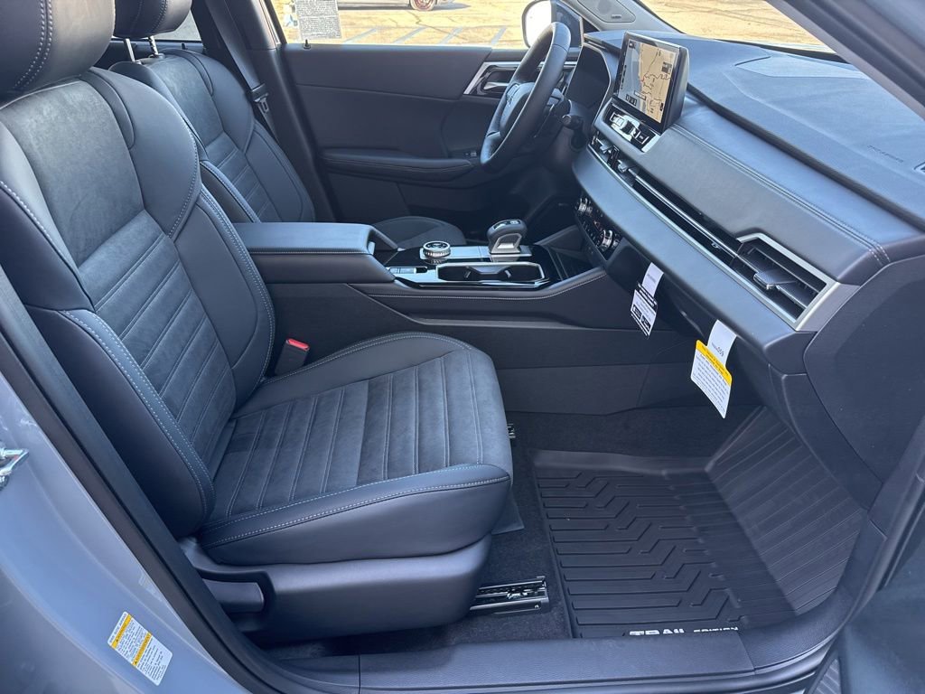 New 2026 Mitsubishi Outlander AWD image 29