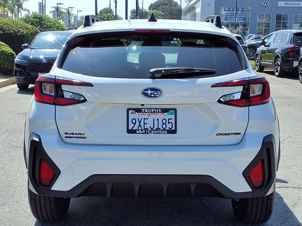 Used 2026 Subaru Crosstrek 2.5i Premium AWD/4WD image 5