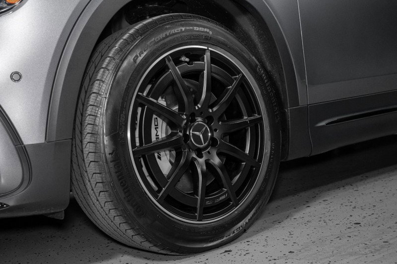 Certified 2026 Mercedes-Benz GLB 35 AMG 4MATIC image 10