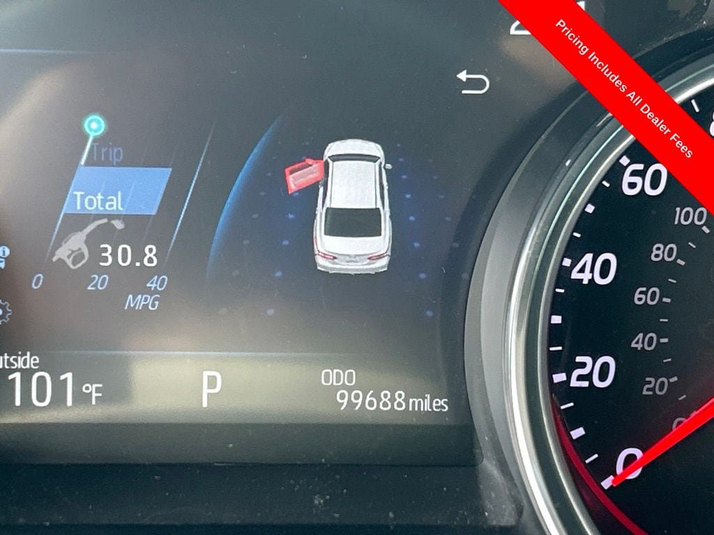 Used 2020 Toyota Camry XSE w/ Navigation Package FWD image 10
