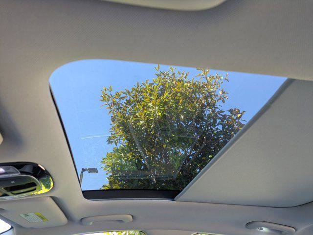 New 2024 Hyundai Sonata Limited FWD image 19