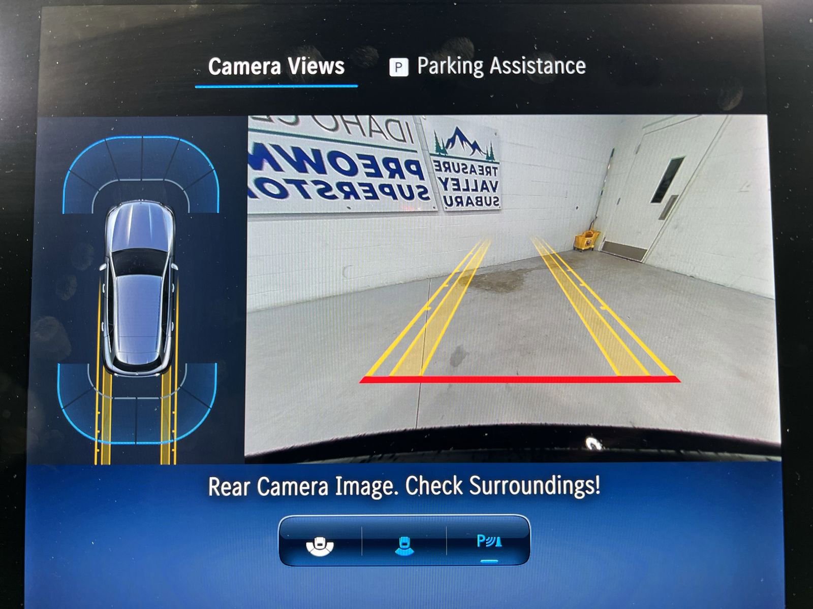 Used 2024 Mercedes-Benz GLC 300 4MATIC image 17