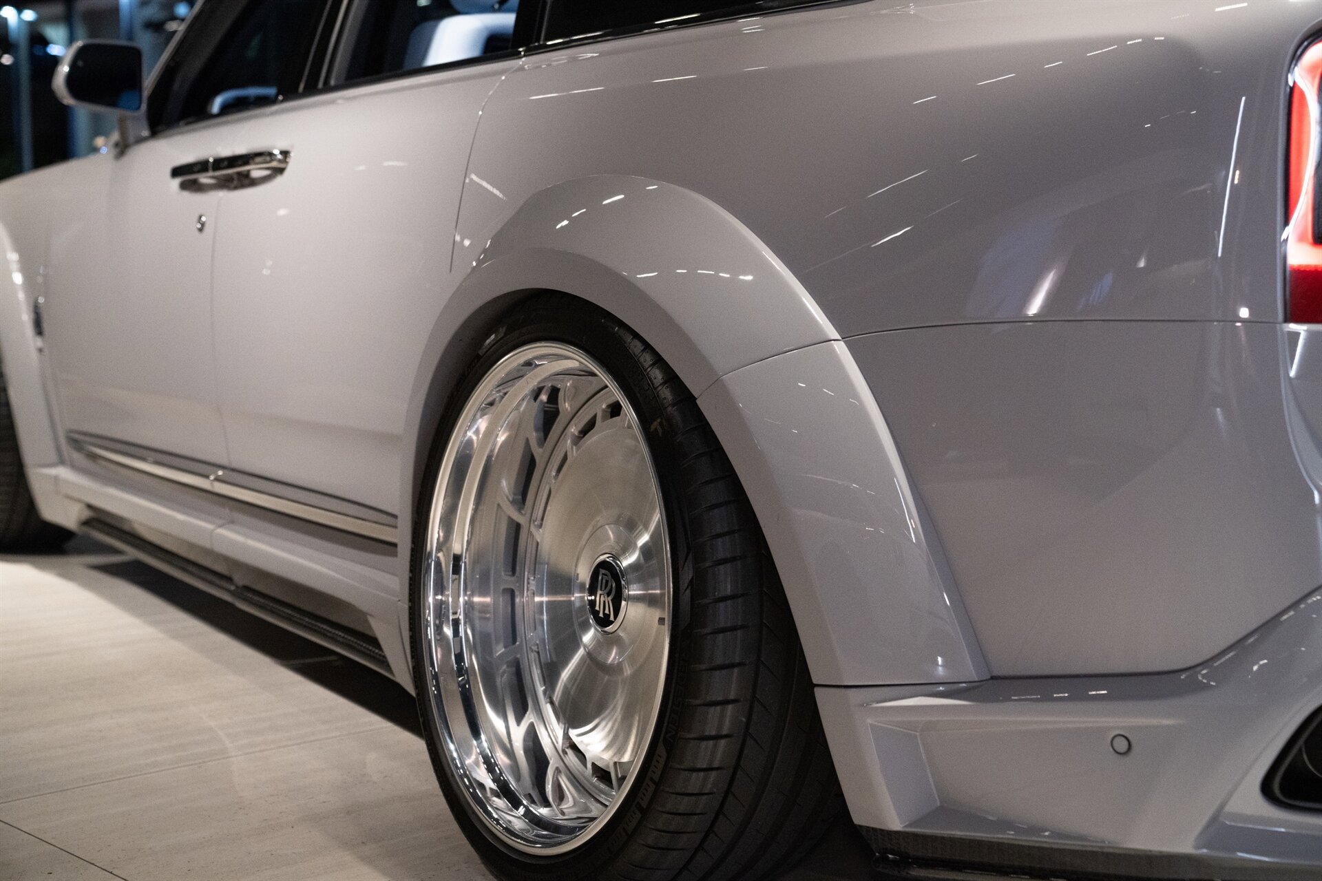 Used 2026 Rolls-Royce Cullinan AWD/4WD image 28