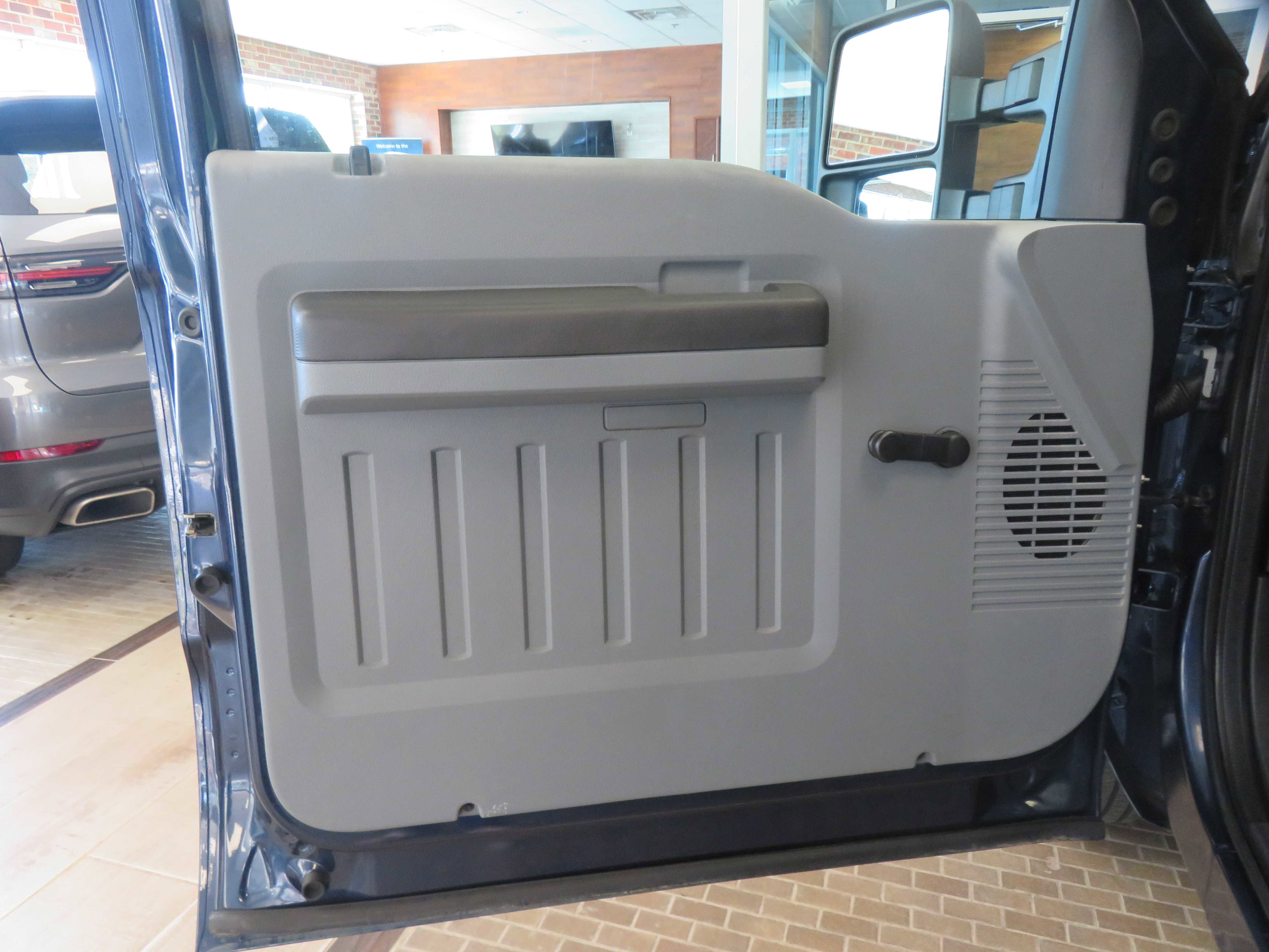 Used 2016 Ford F250 XL RWD image 13