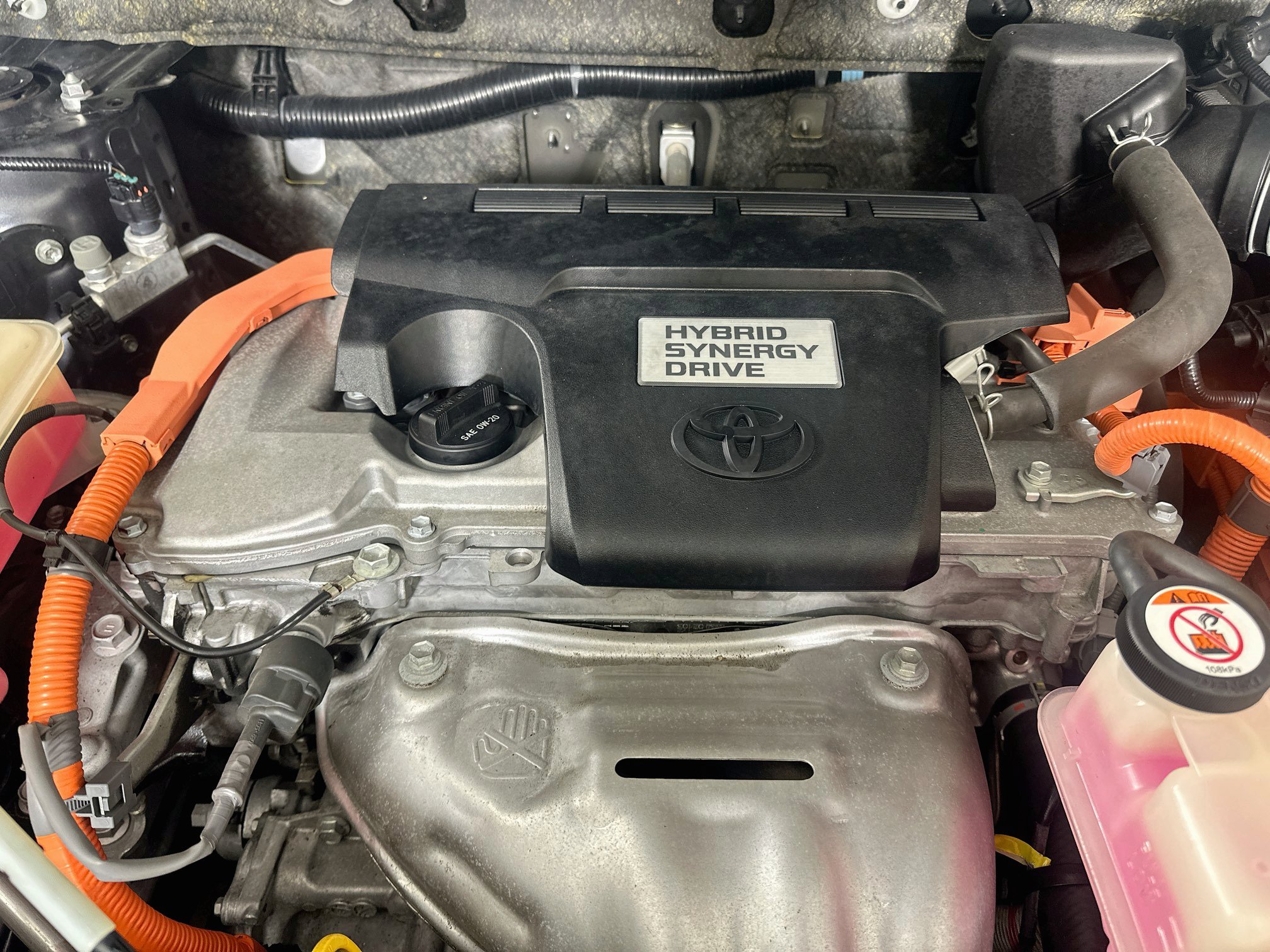 Used 2017 Toyota RAV4 XLE AWD/4WD image 31