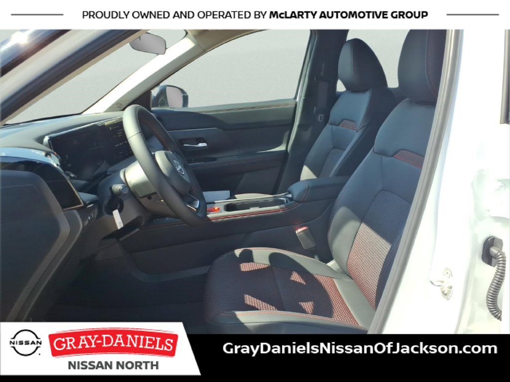 New 2027 Nissan Kicks SR FWD image 23