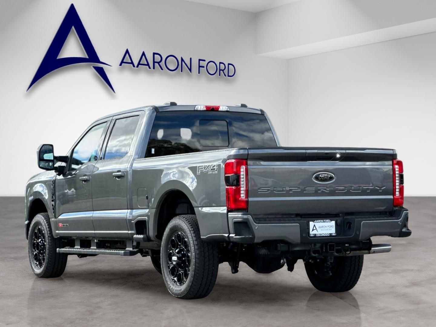 New 2026 Ford F350 Lariat w/ Black Appearance Package image 4