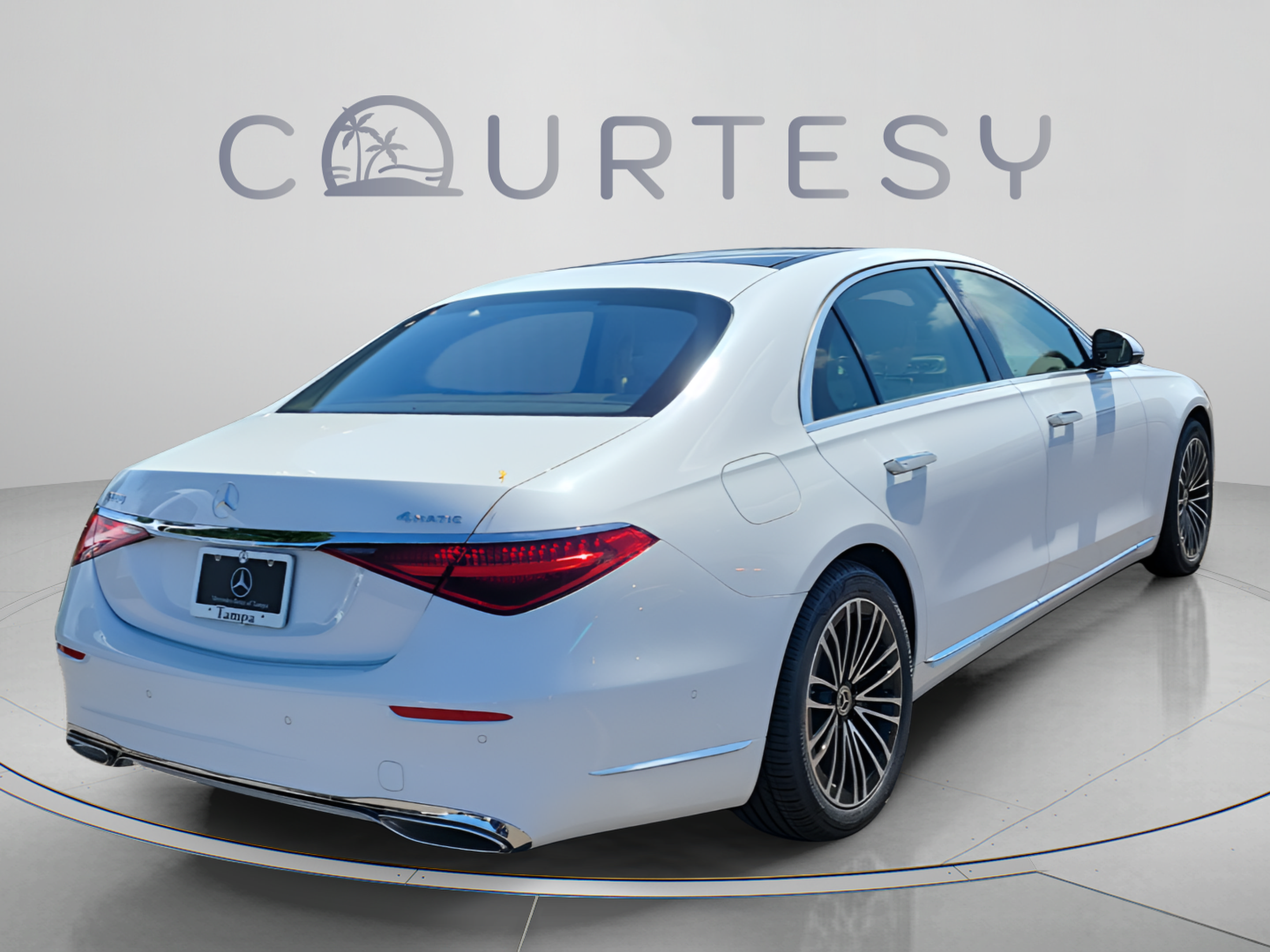 New 2026 Mercedes-Benz S 500 4MATIC image 3