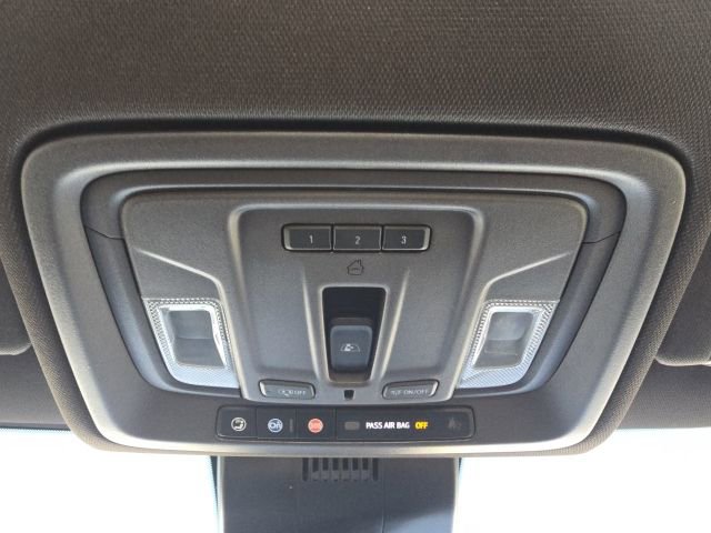 Used 2023 GMC Sierra 1500 SLT w/ SLT Premium Package image 40