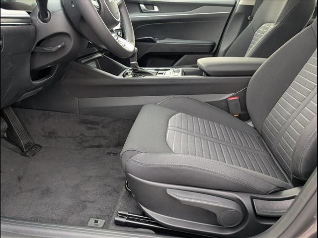 New 2026 Kia K5 LXS image 7
