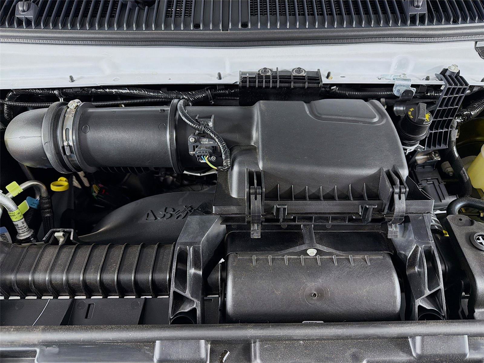 New 2027 Ford E-350 and Econoline 350 Super Duty w/ Power Equipment Group RWD image 28