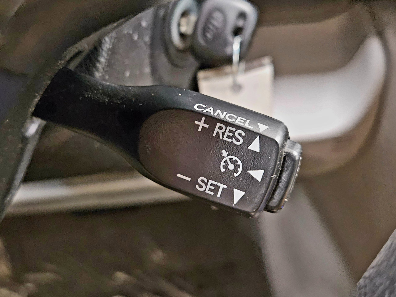 Used 2017 Toyota Camry LE image 14