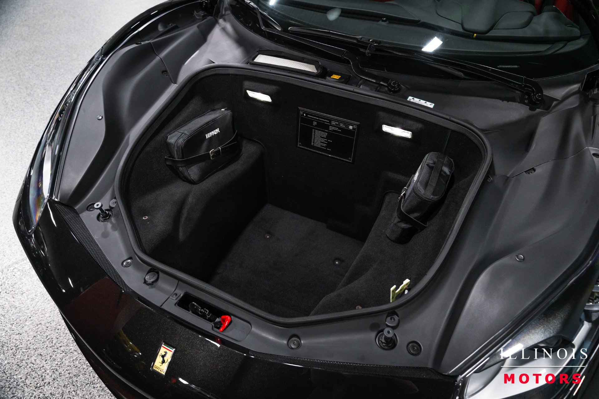 Used 2019 Ferrari 488 Spider RWD image 17