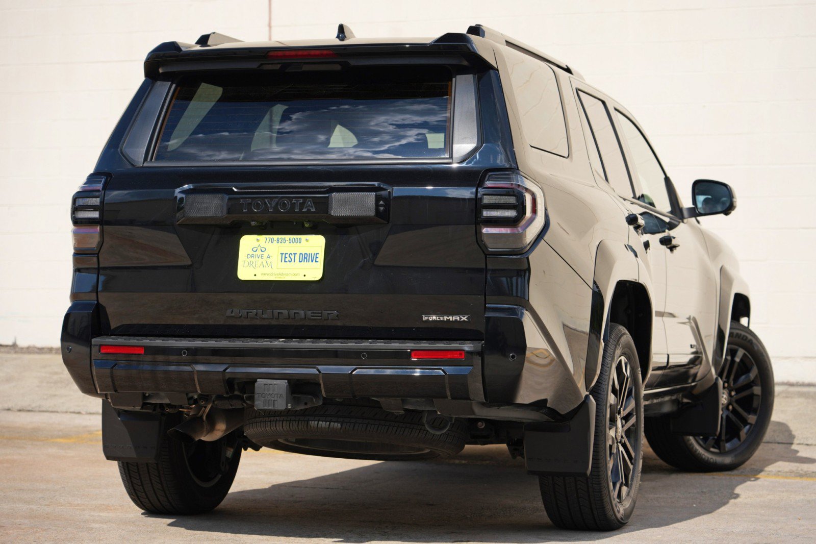 Used 2025 Toyota 4Runner Platinum AWD/4WD image 5