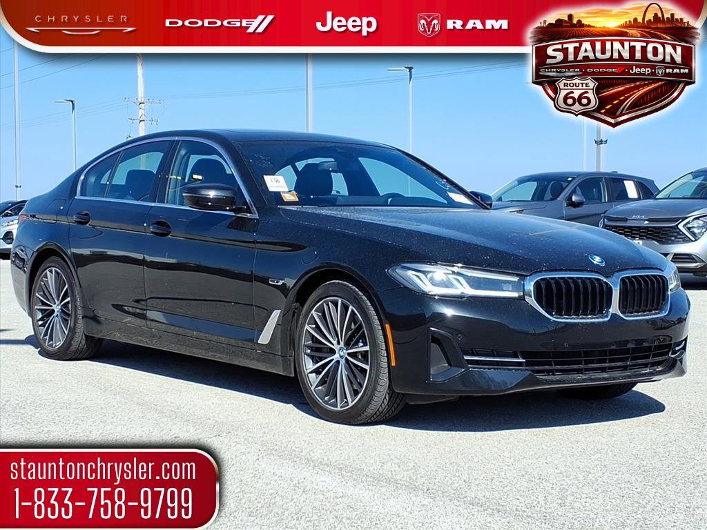 Used 2023 BMW 530e xDrive w/ Convenience Package