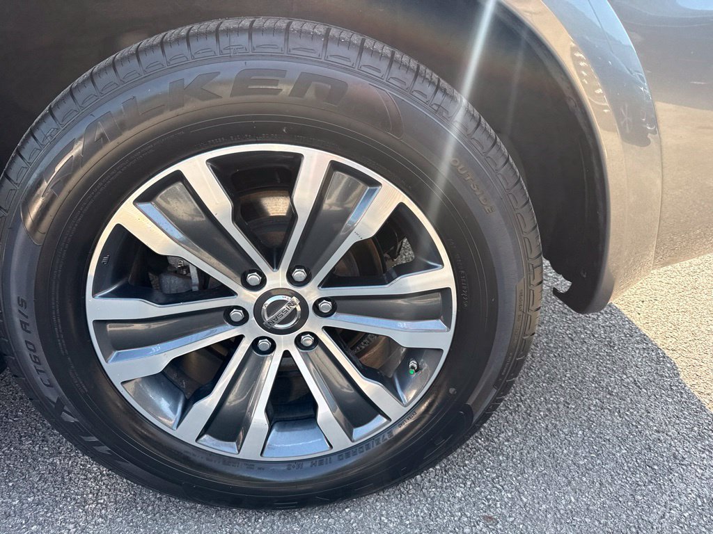 Used 2018 Nissan Armada SL w/ Premium Package AWD/4WD image 11