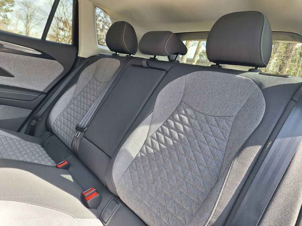 New 2026 Volkswagen Tiguan S image 23