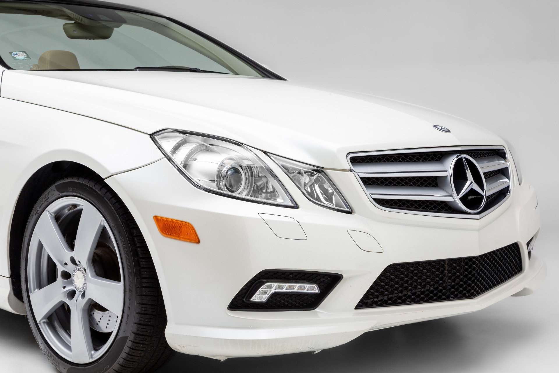 Used 2011 Mercedes-Benz E 550 Cabriolet image 32