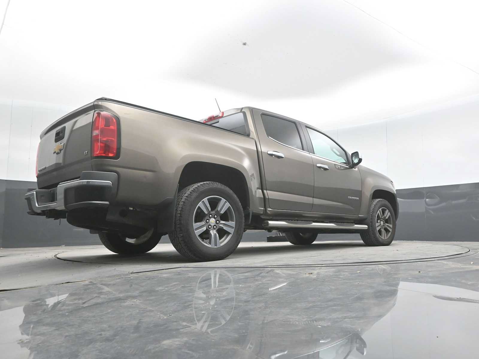 Used 2016 Chevrolet Colorado LT w/ Luxury Package, Chrome AWD/4WD image 34