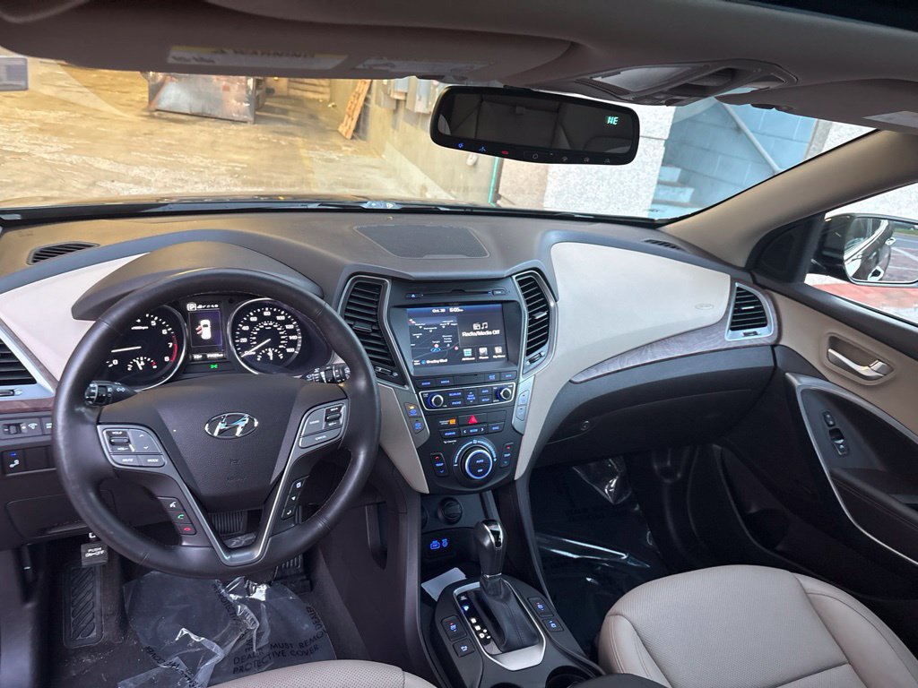 Used 2018 Hyundai Santa Fe Sport w/ 2.4L Tech Package 04 AWD/4WD image 11