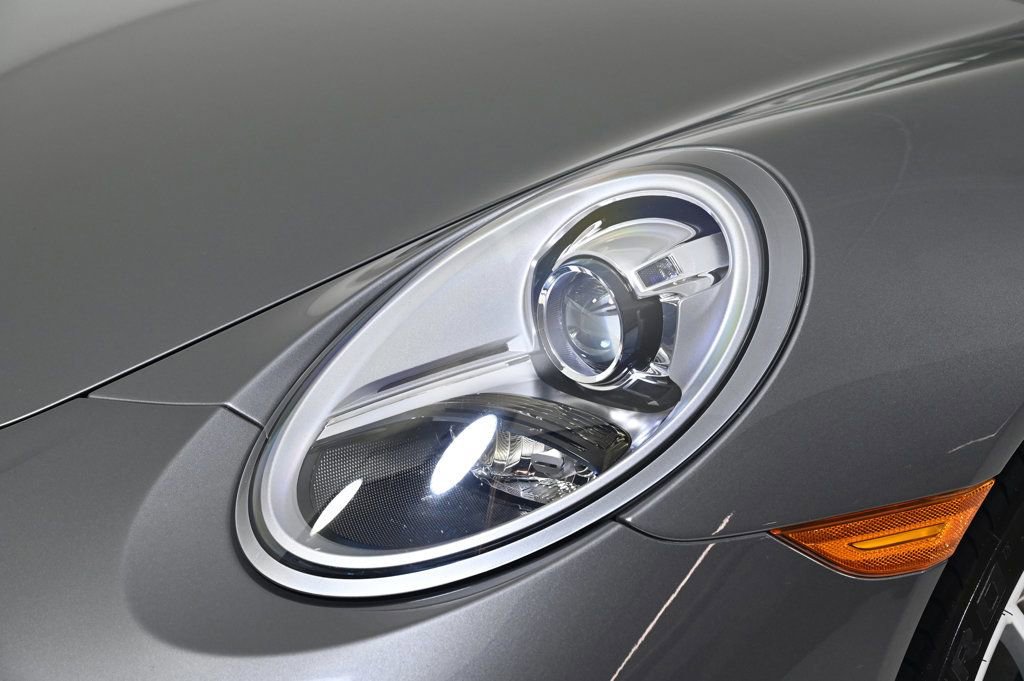 Used 2017 Porsche 911 Carrera S image 11