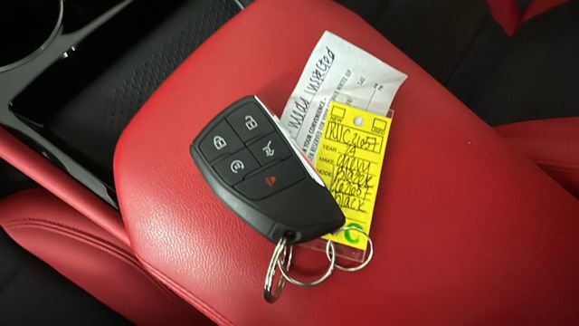Used 2024 Chevrolet Blazer EV RS AWD/4WD image 23