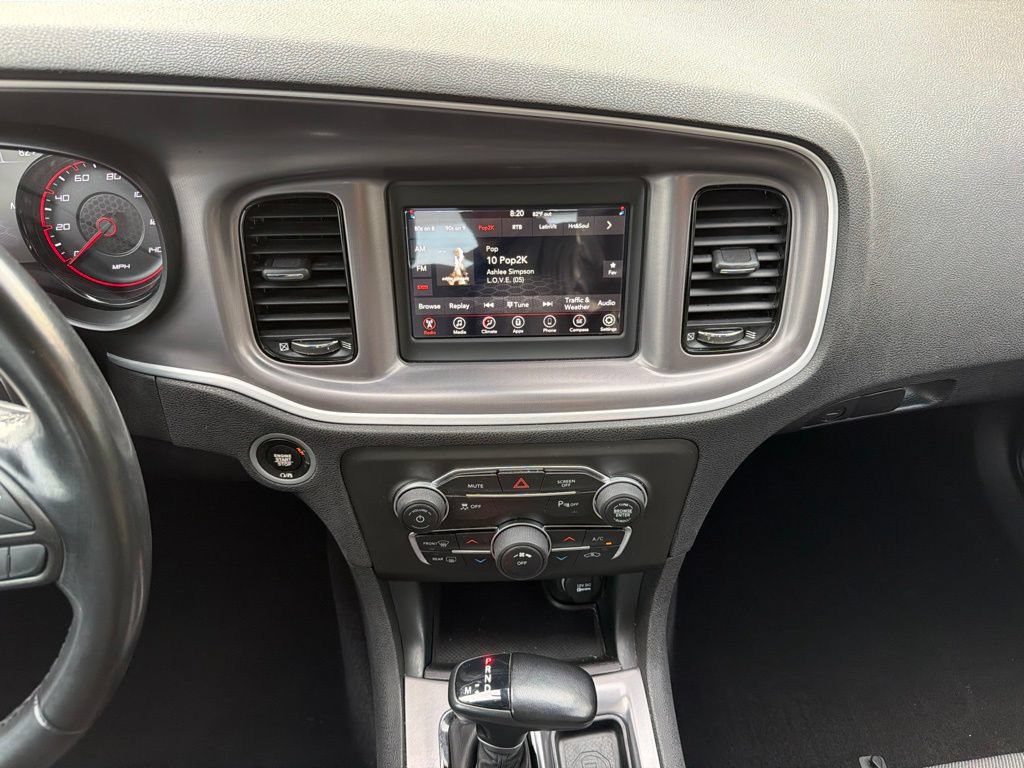 Used 2022 Dodge Charger SXT w/ Blacktop Package RWD image 25