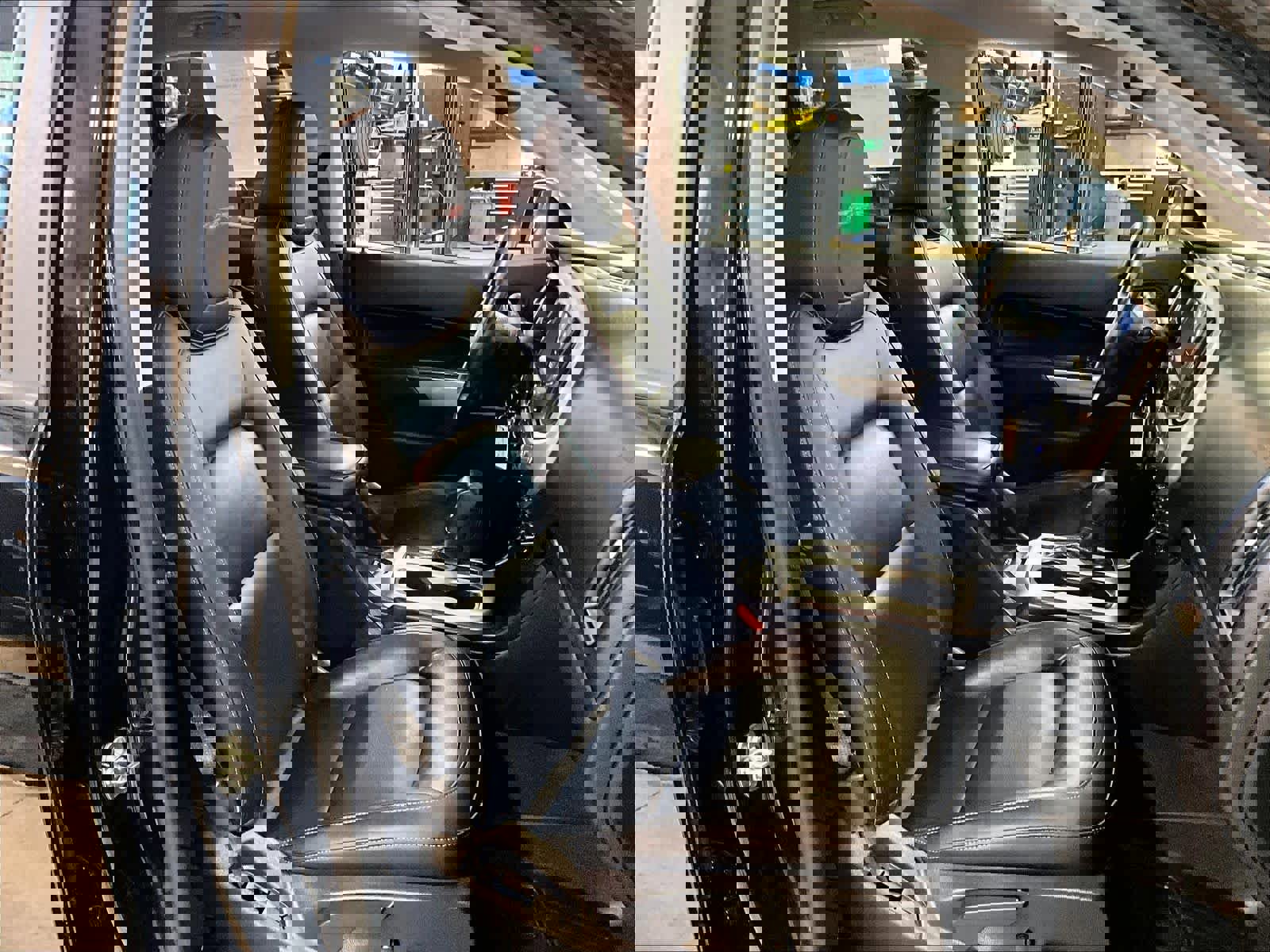 Used 2019 Chevrolet Colorado ZR2 w/ ZR2 Midnight Special Edition image 11