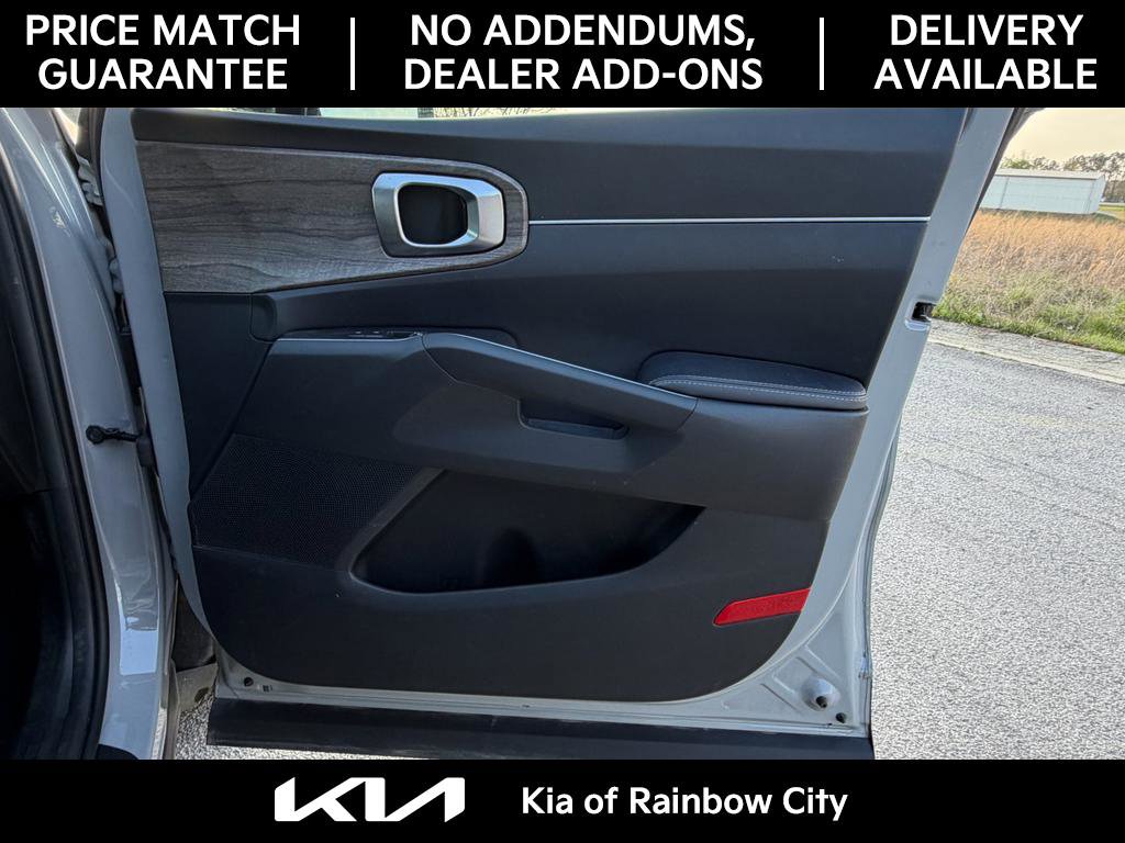 Used 2023 Kia Sorento X-Line EX image 23