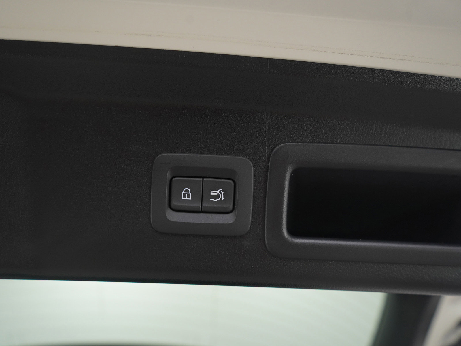 Used 2025 MAZDA CX-30 2.5 Turbo w/ Premium Plus Pkg image 18