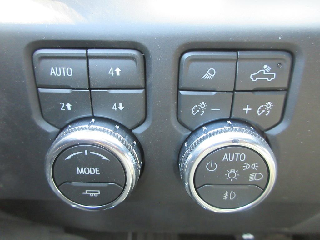 New 2026 GMC Sierra 1500 AT4X image 18